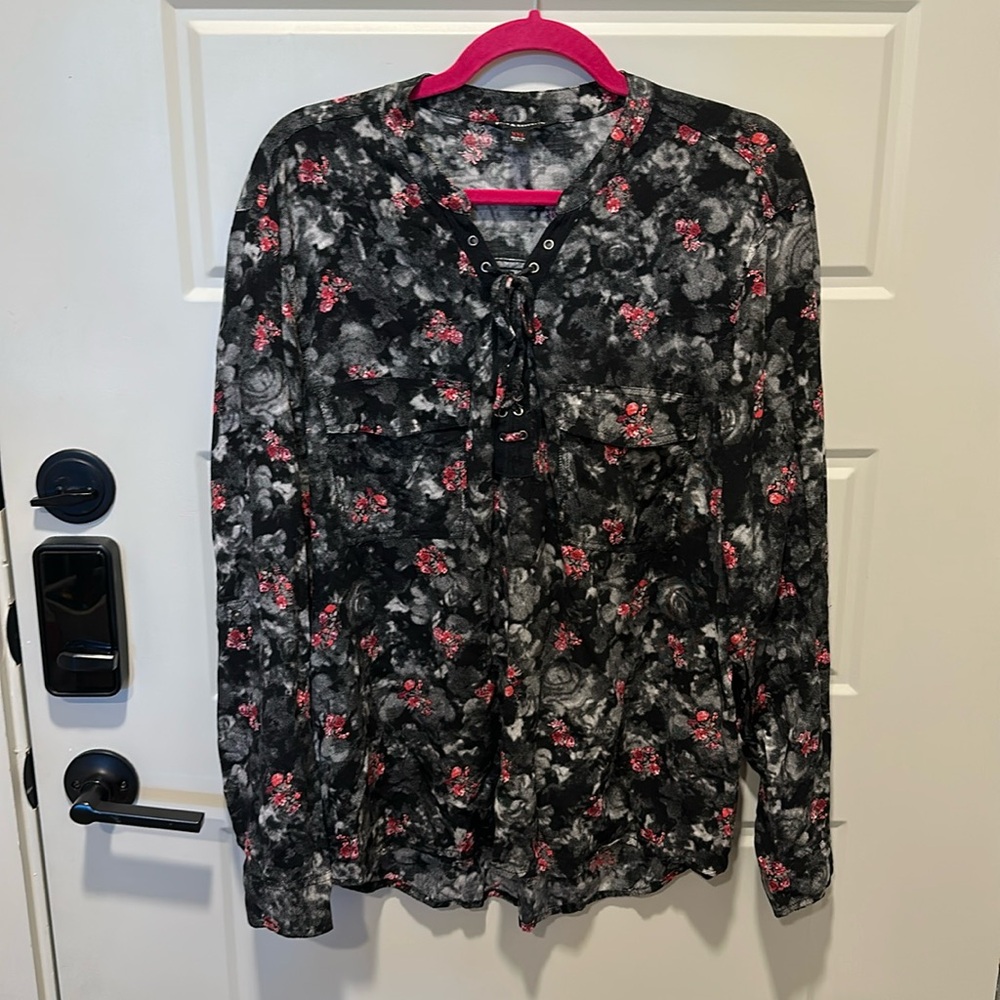 Floral Black and Red Women's Top
